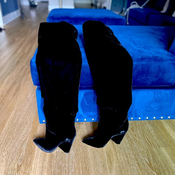 YSL SUEDE KNEE LENGTH BOOTS - Picture 1 of 8